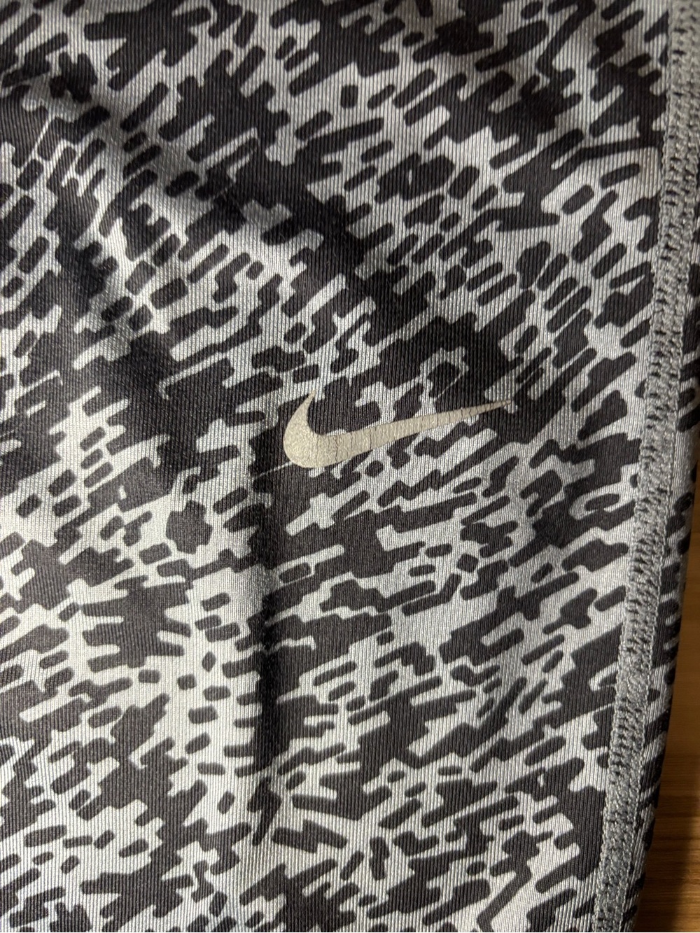 Nike Black Leggings - Picture 2 of 6